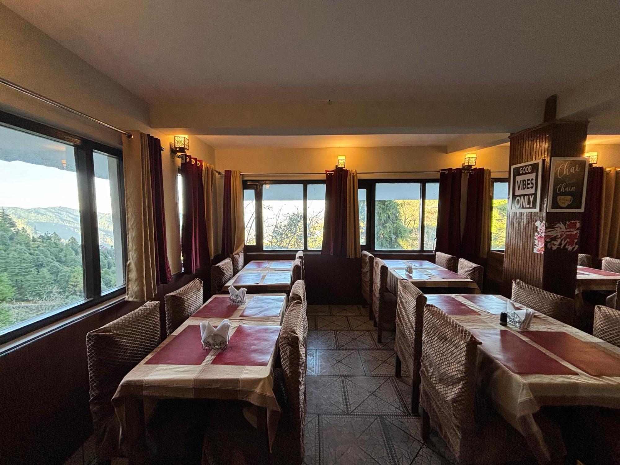 Kumaon Roop Resort Near Kainchi Dham Найнитал Экстерьер фото