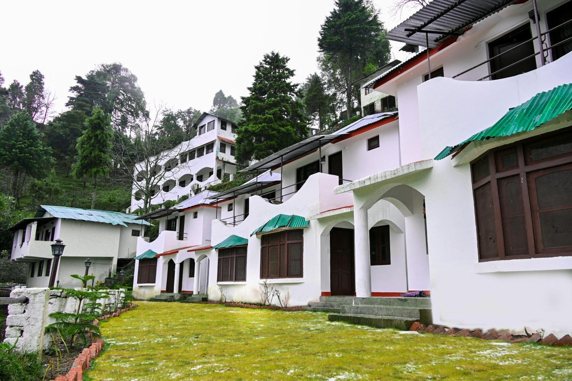 Kumaon Roop Resort Near Kainchi Dham Найнитал Экстерьер фото