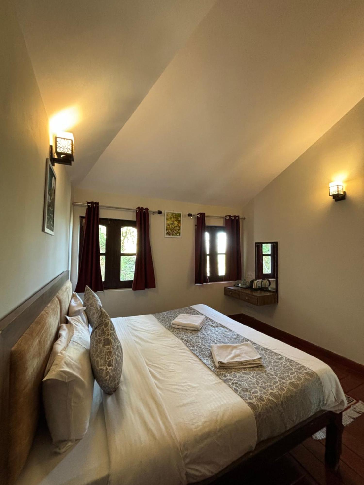 Kumaon Roop Resort Near Kainchi Dham Найнитал Экстерьер фото