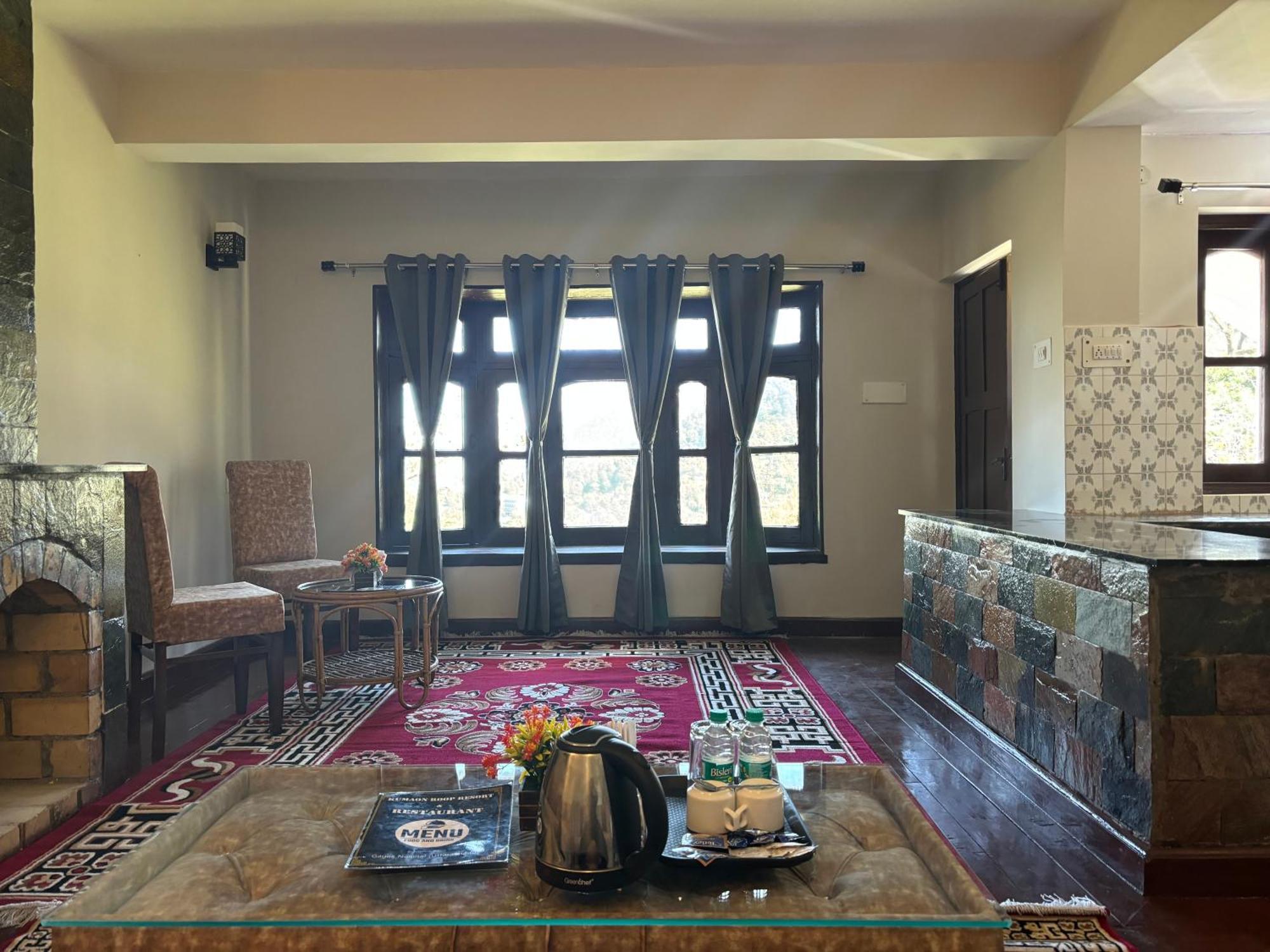 Kumaon Roop Resort Near Kainchi Dham Найнитал Экстерьер фото